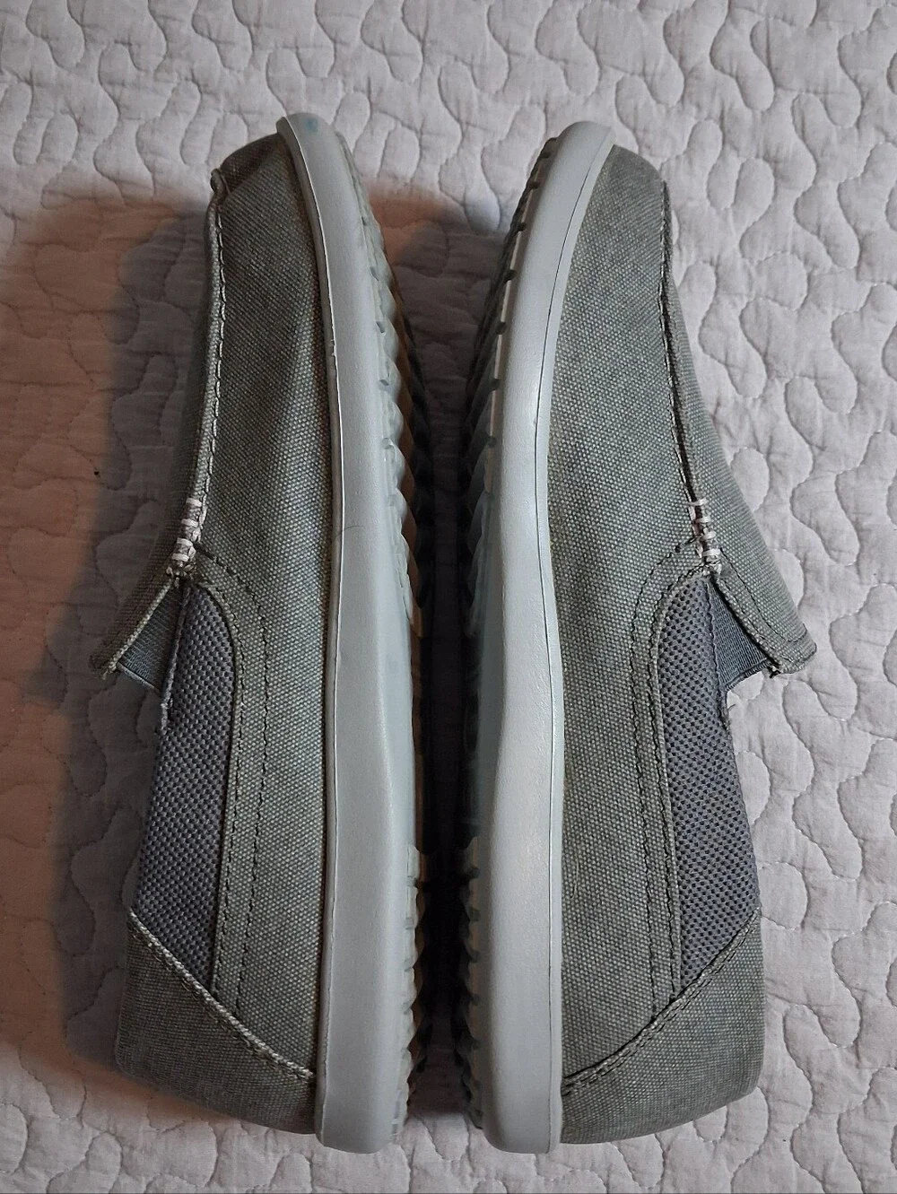 Crocs Santa Cruz Men’s Size 11 E Loafer Gray Slip On Shoes Comfy Casual Boat